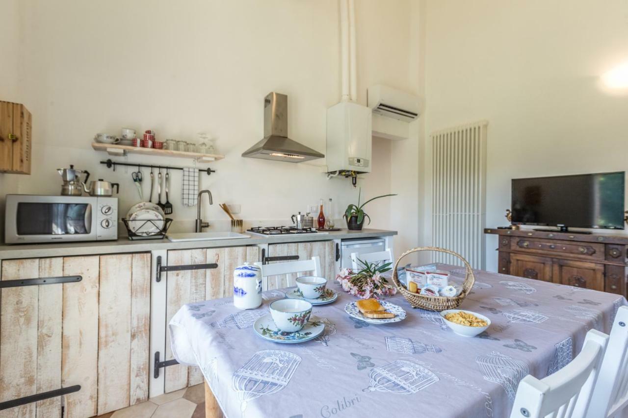 Borgo Sartoni Case Vacanze Appartamenti In Affitto Bolonia Exterior foto